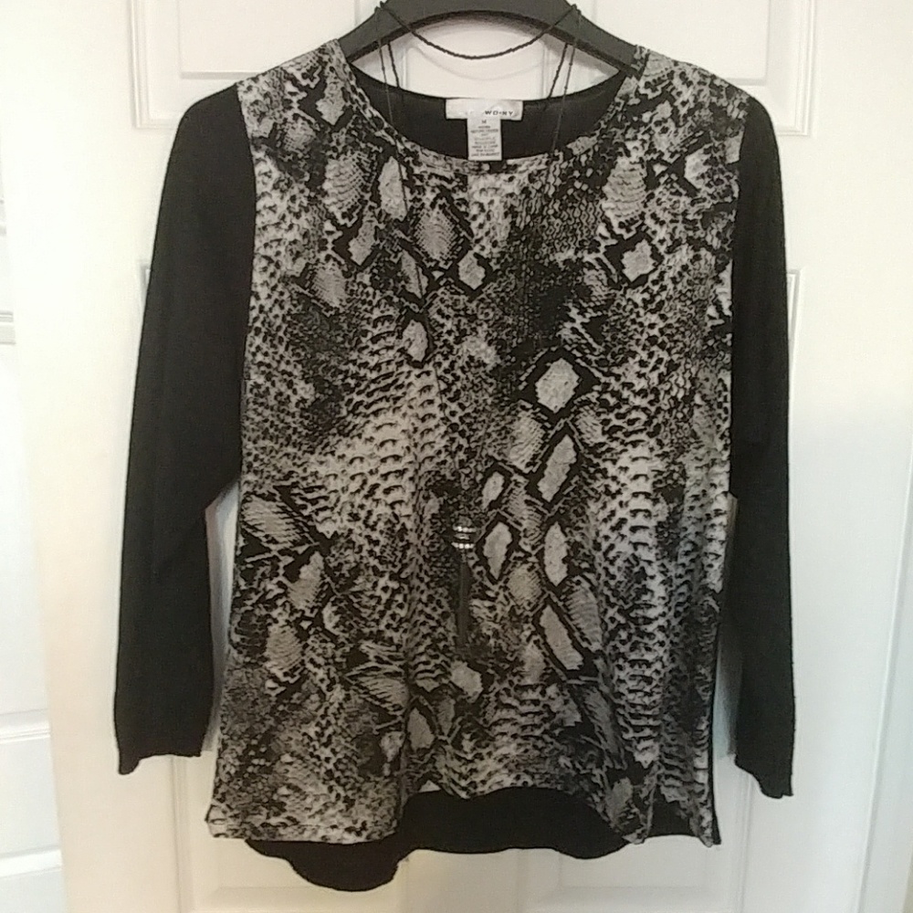 Blouse with Hi-Low Hem